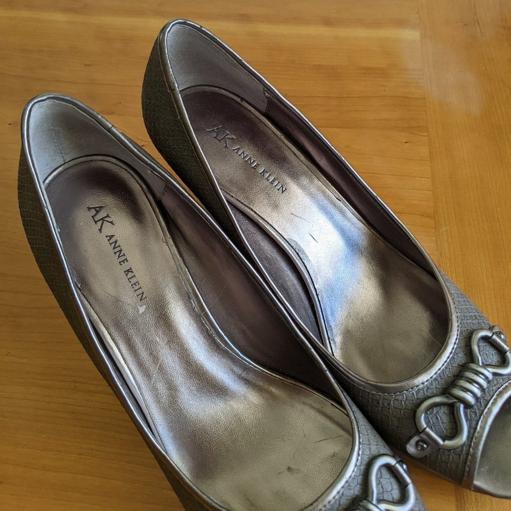 Anne Klein | Akeson | Open Toe Heels | pewter | sz 9 1/2 - Picture 6 of 8